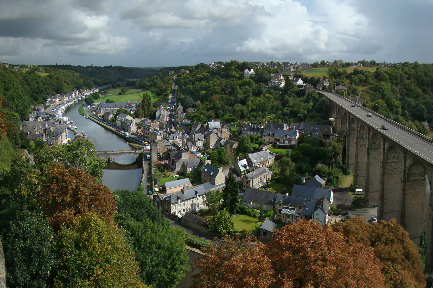 Panorama De Dinan : Dinan : Côtes-d'Armor : Bretagne : Routard.com