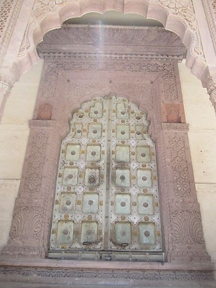 Belle porte de la Forteresse de Mehrangarh