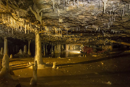 Grotte de Lapiaz, Laroque (34)