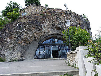Eglise de la Grotte