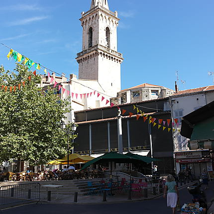 Le clocher de la place du marché