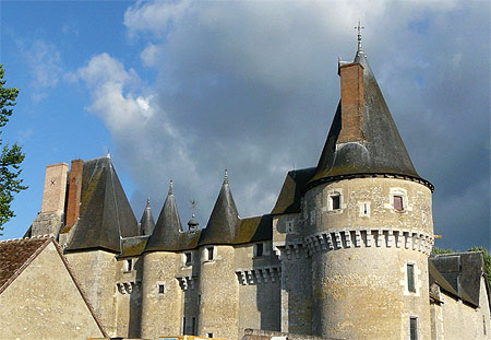 Château de Fougères S/Bièvre Château de Fougères S/Bièvre
