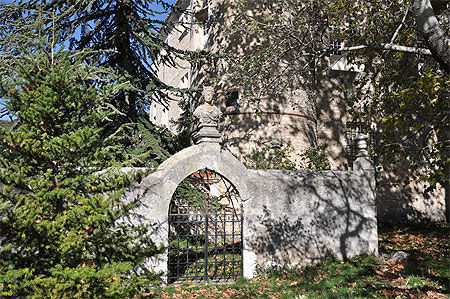Le château de Javon (portail)