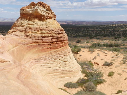 Vermilion cliffs