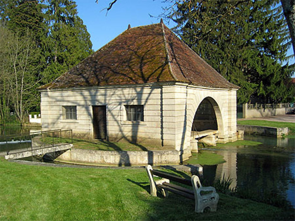 Lavoir à Voutenay