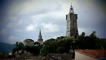Tour de l'horloge, sa chapelle et le clocher
