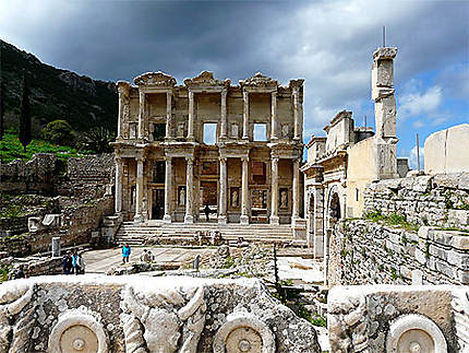 Bibliothéque de Celsus