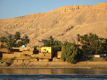 Village au bord du Nil