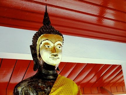 Surprenant Bouddha 