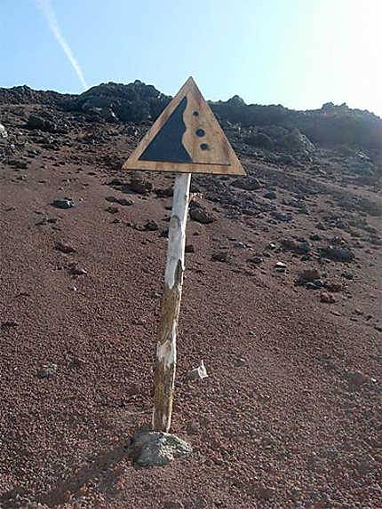Attention, volcan s'effritant