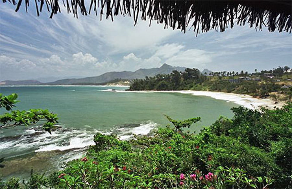 La plage de Libanona et la baie des Gallions