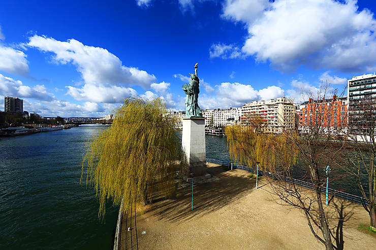 La statue de la Liberté (15e arr.)