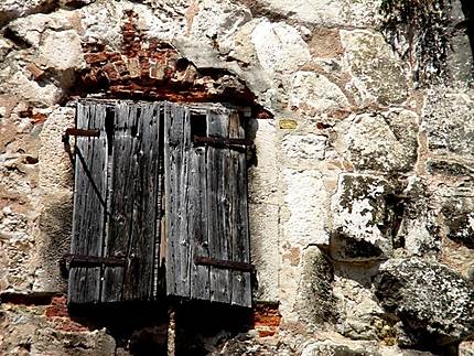 Vieille fenêtre à Split
