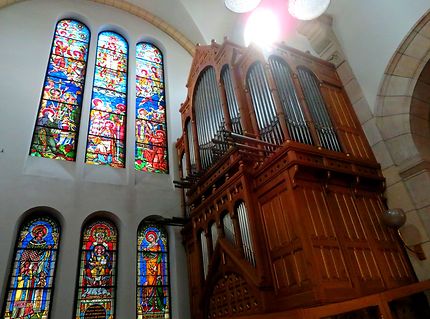 Vitraux et orgue Église Notre-Dame de Saint-Mandé