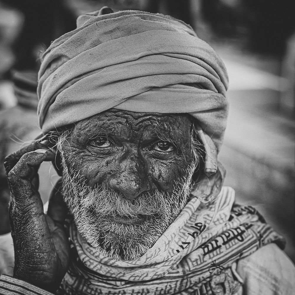 Moine dans la rue à Udaipur