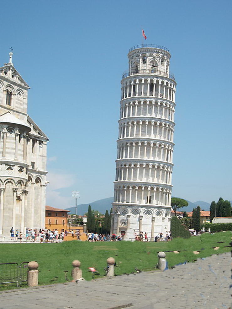 tour de pise toscane