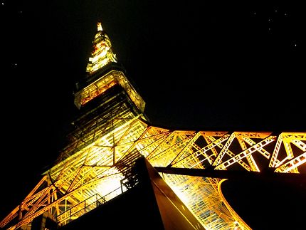 Tokyo tower la nuit