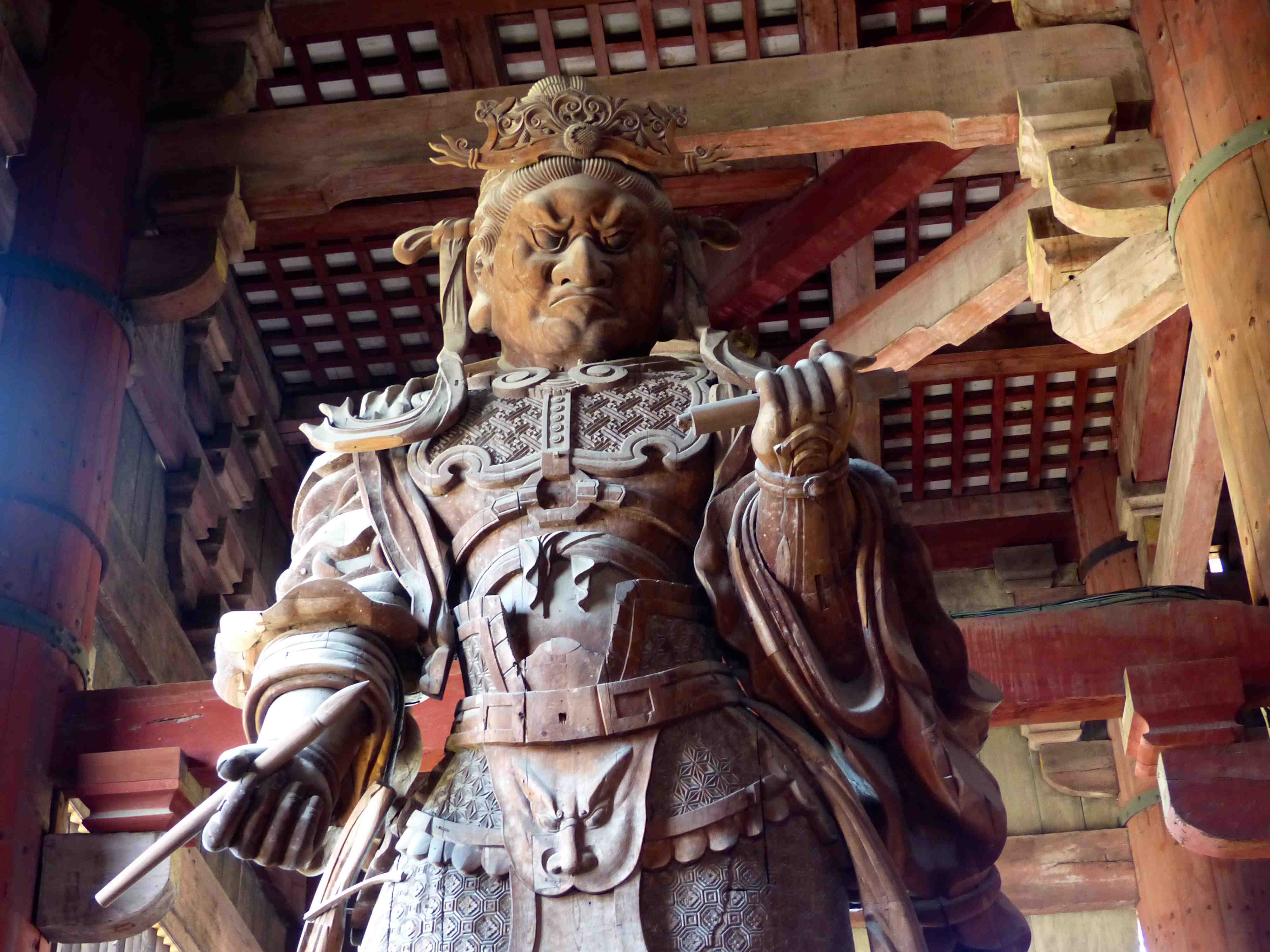 Temple Todai-ji de Nara - Statue en bois Temple Todai-ji de Nara - Statue en bois