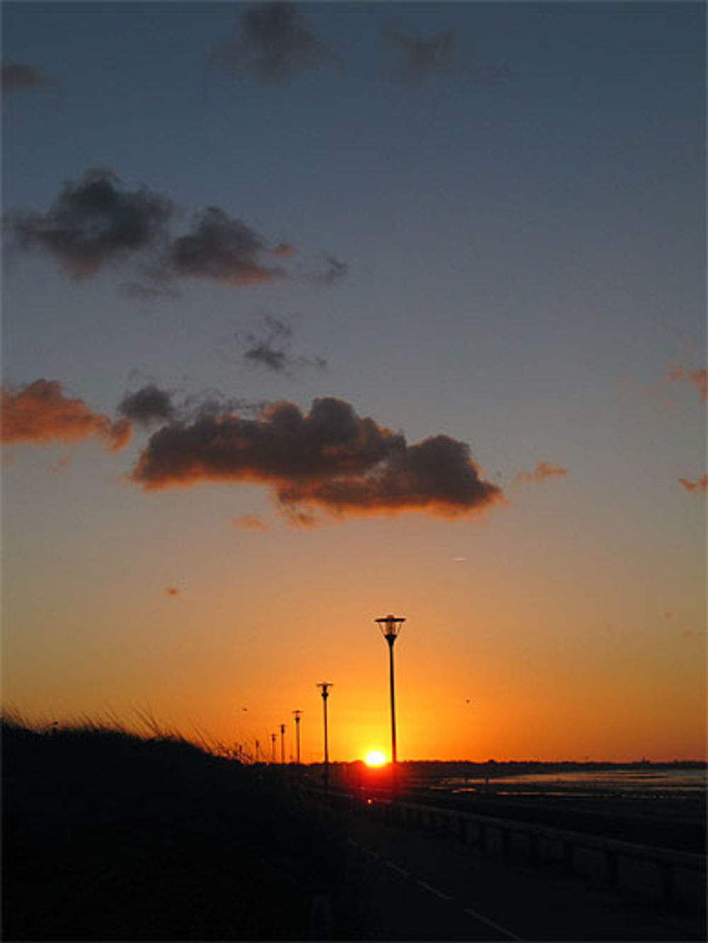 Coucher de soleil sur le front de mer