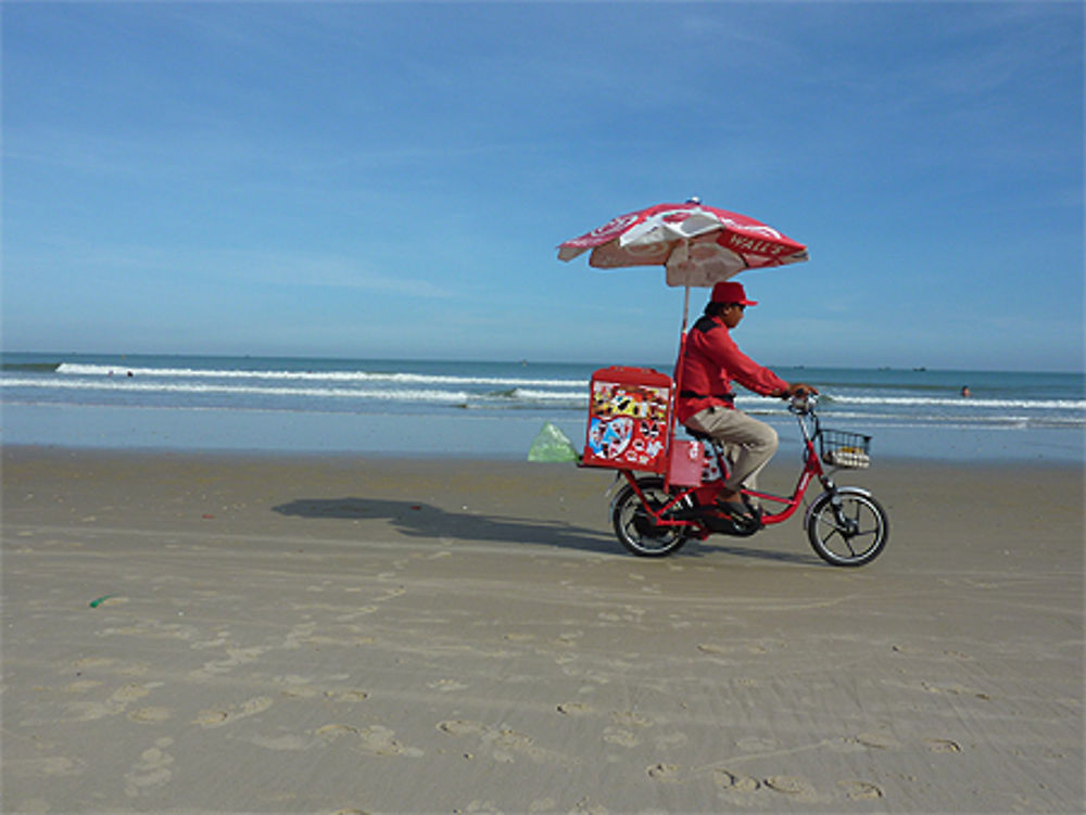 Marchand de glaces à Vung Tau