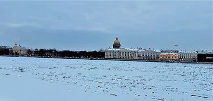 La neva à Saint-Petersbourg