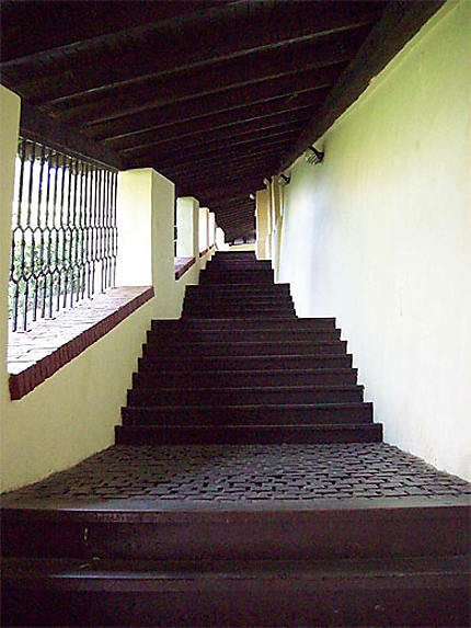 Escaliers couverts