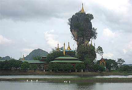 La pagode de Kyaik-Ka-Lat