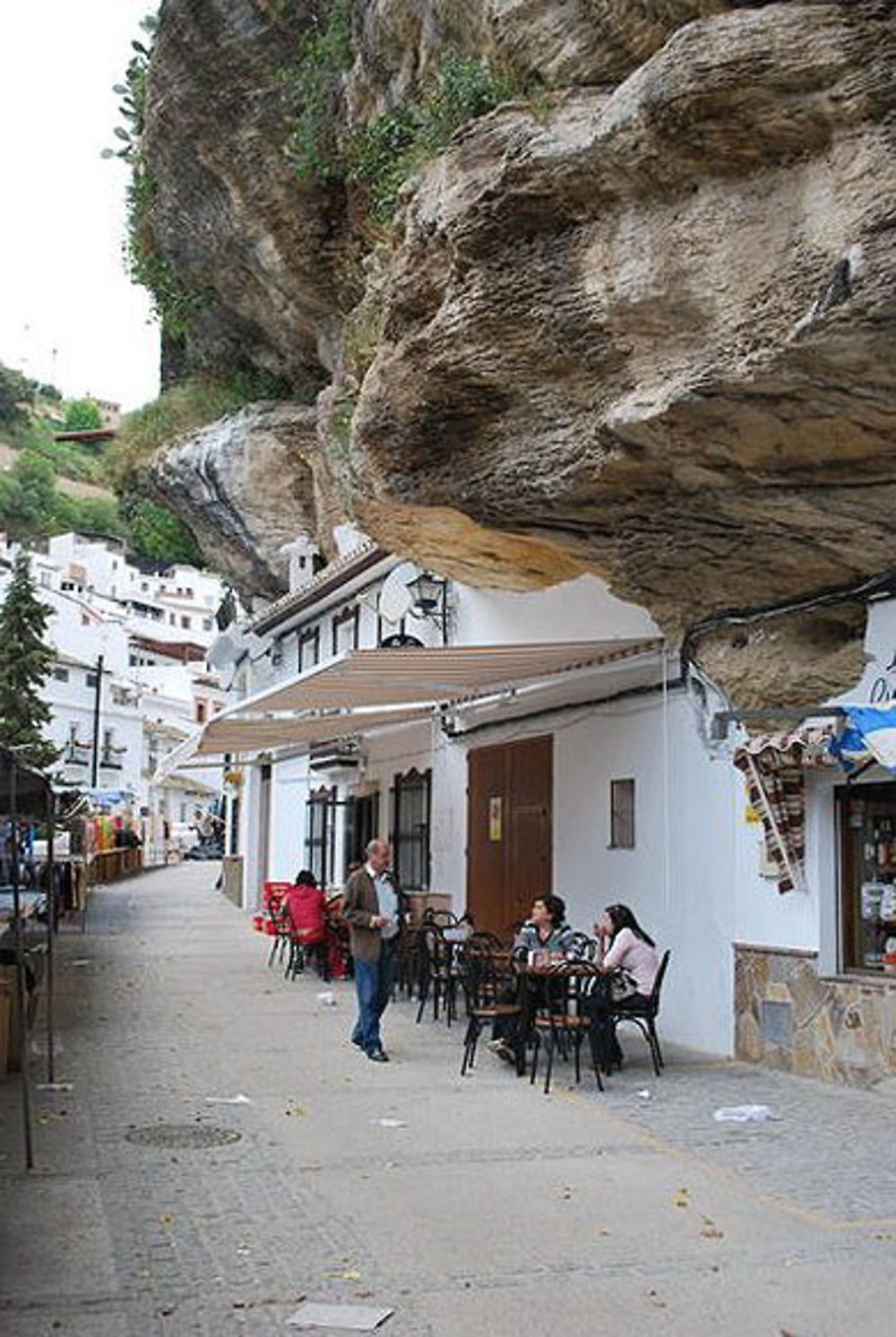 Une rue de Setenil