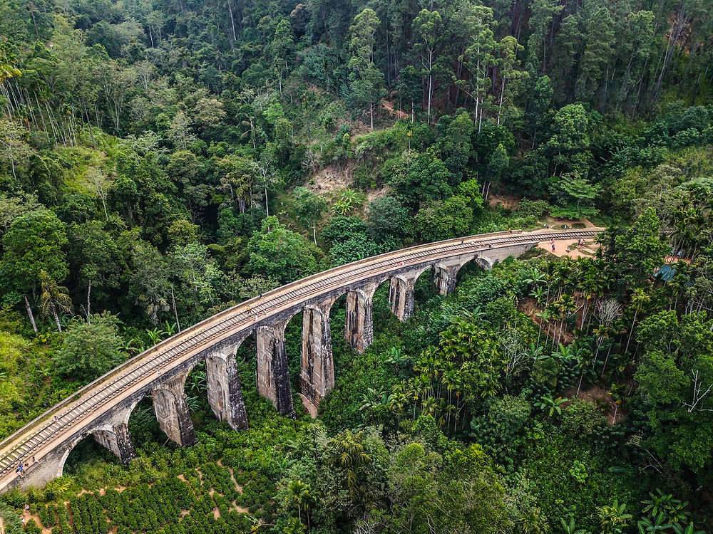 Photo prise en drone du viaduc de Ella