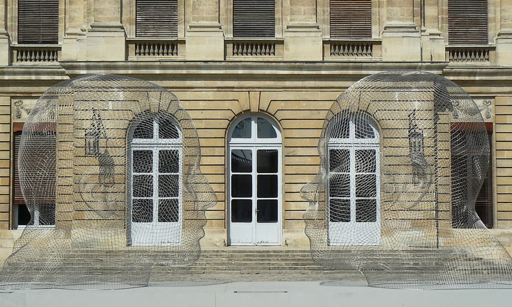 Face à face au Palais Rohan