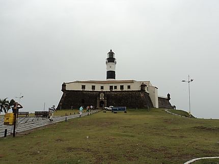 Forte de São João da Barra à Salvador da Bahia