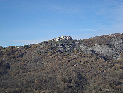 Le petit village de Roccaspromonte