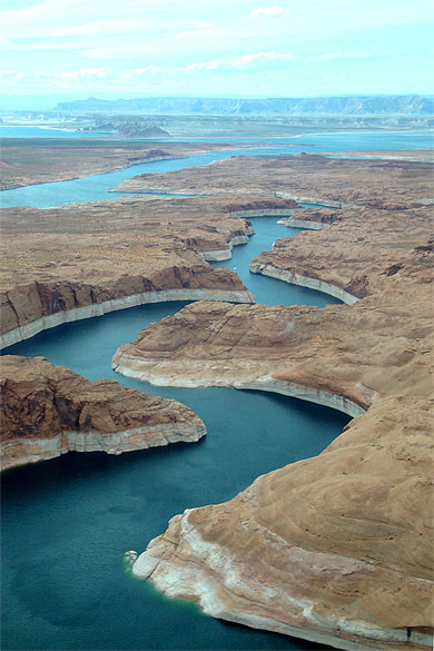 Vol au-dessus du Lac Powell Vol au-dessus du Lac Powell