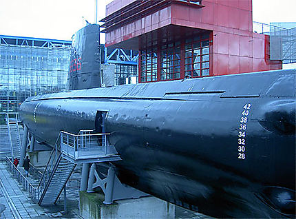 Un sous-marin à Paris