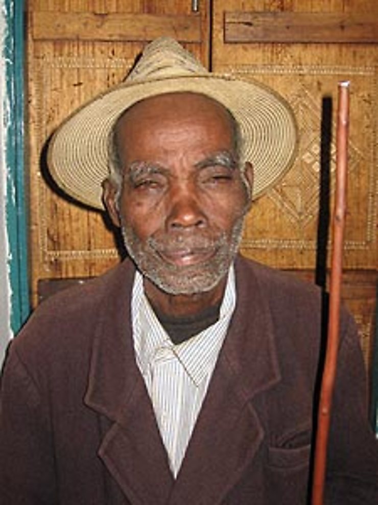 M. Ralaibia, le tangalamena du village