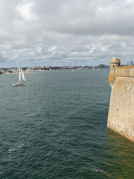 Vue de la Citadelle de Port-Louis
