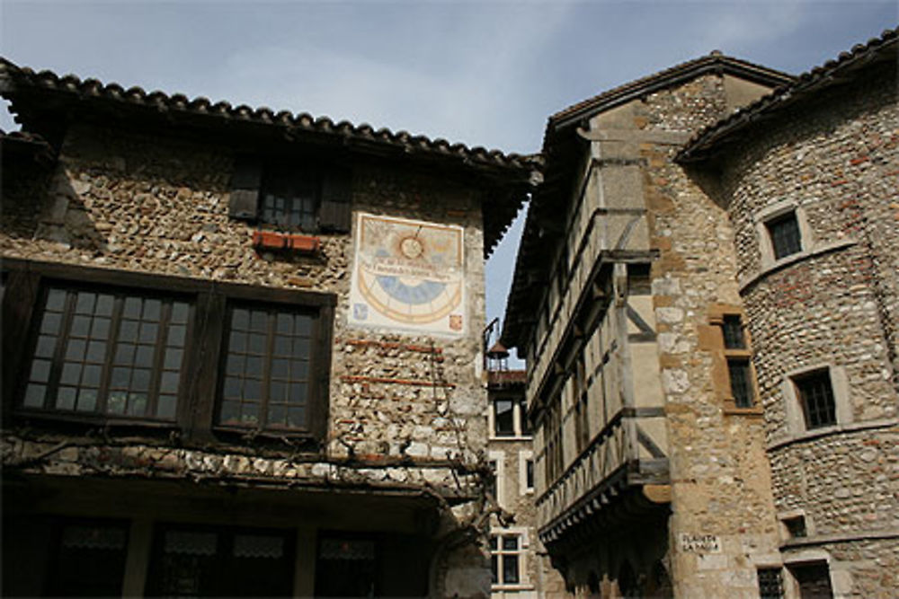 Pérouges