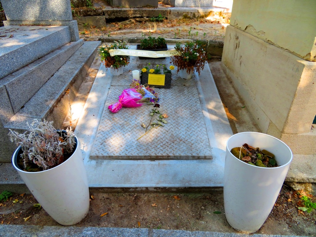 Tombe de Marie Laforêt Tombe de Marie Laforêt