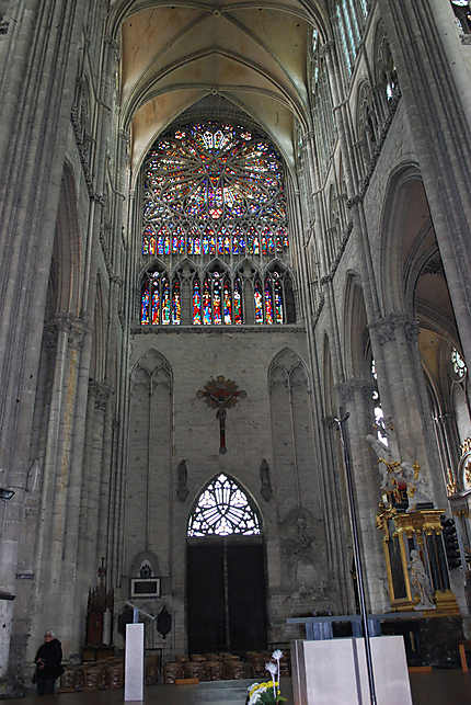 L'intérieur de la cathédrale
