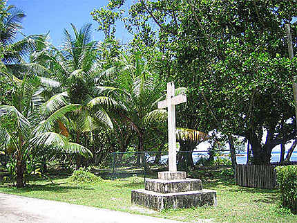 Croix à l'Anse Réunion