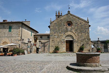L'église de Monteriggioni