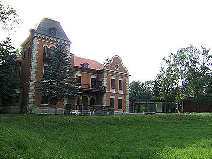 Château de TIKVES repos de chasse de Tito