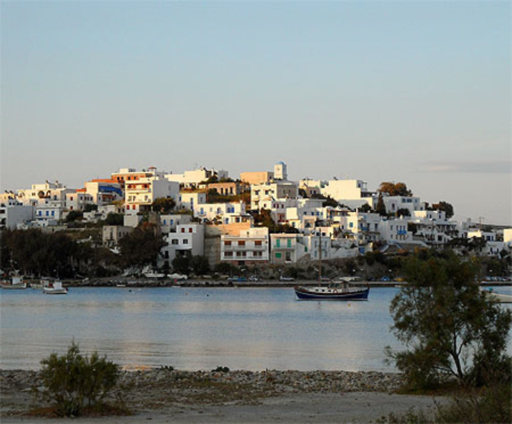 Coucher du soleil sur Adamas