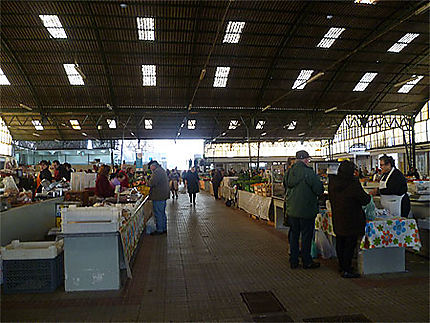 Le marché couvert à Nazaré (typique)