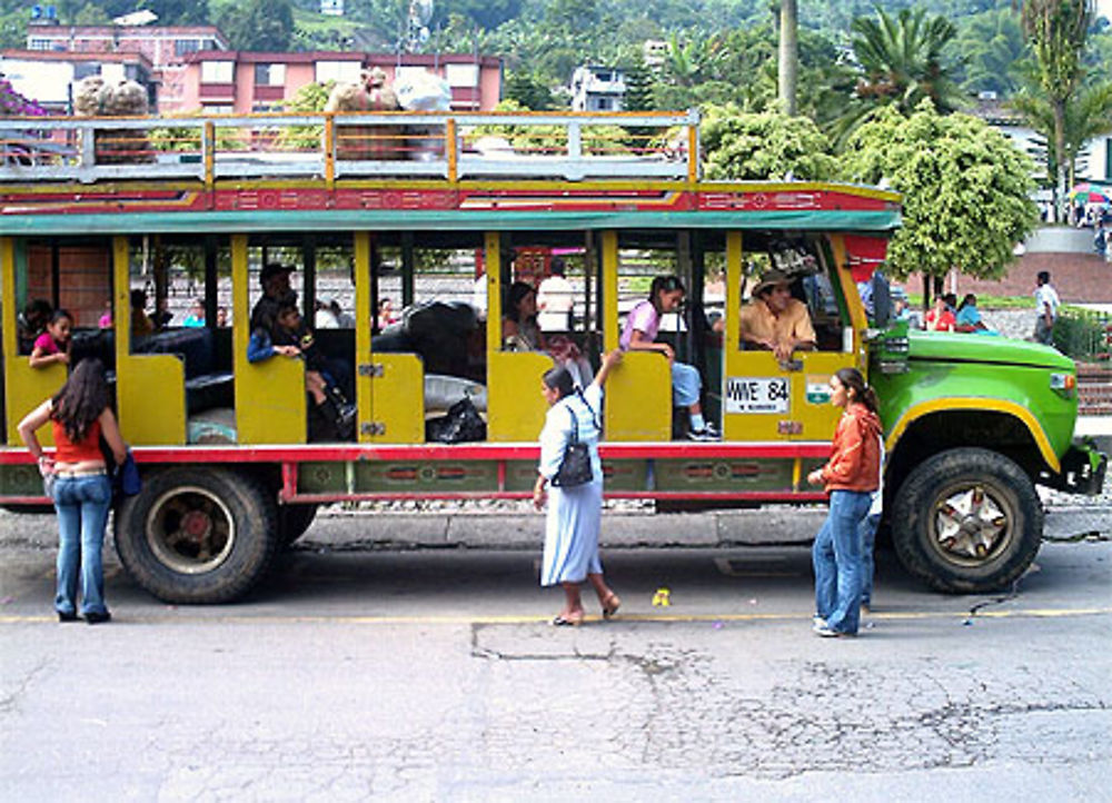 Chiva de Colombia