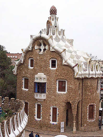 Pavillon d'entrée du Parc Güell