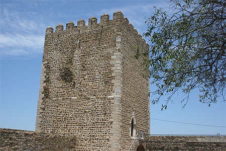 Donjon restauré du fort de Mértola Donjon restauré du fort de Mértola
