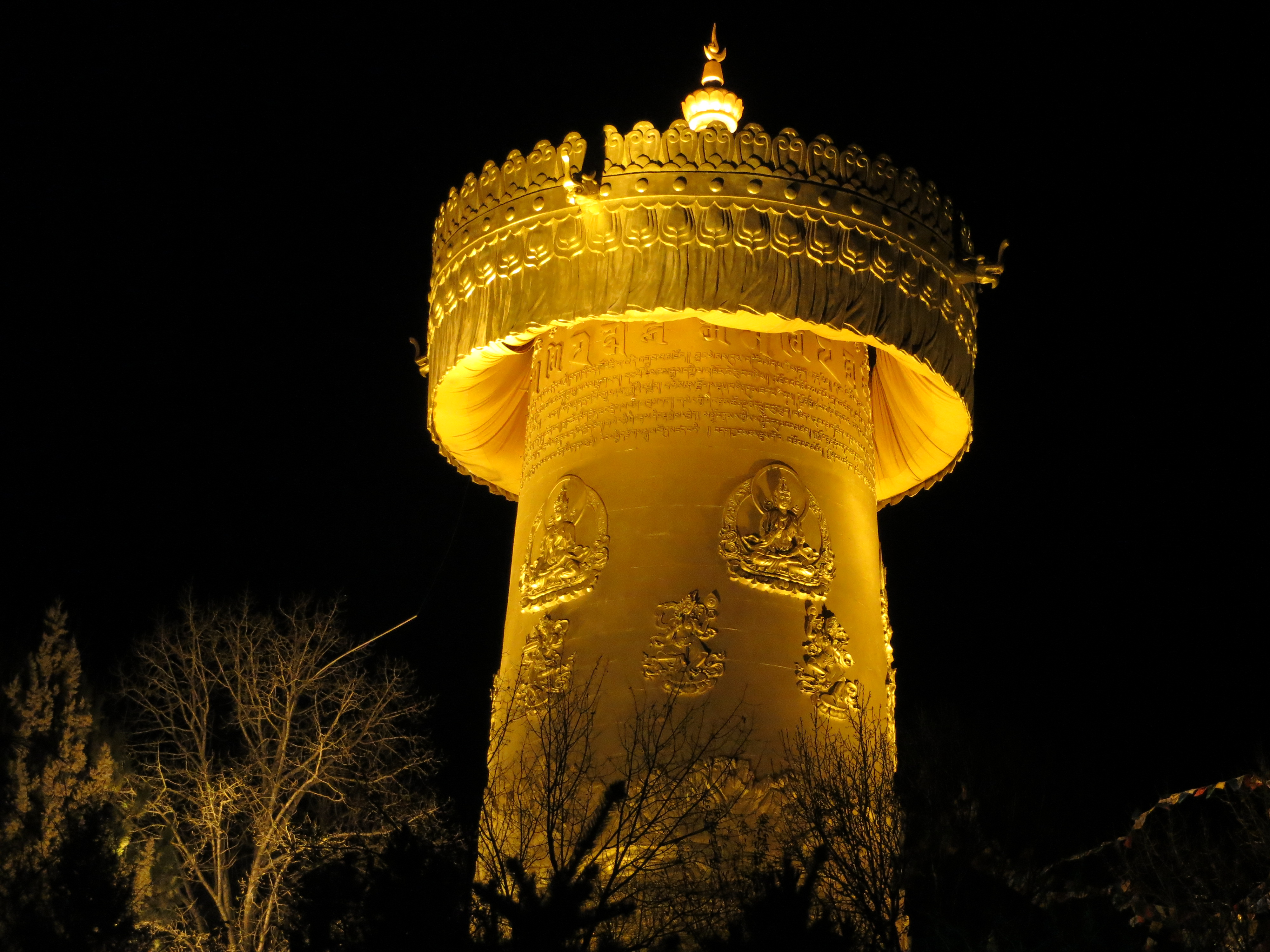 Moulin à prière géant Moulin à prière géant