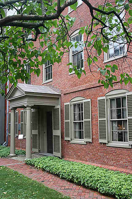 Wadsworth-Longfellow House