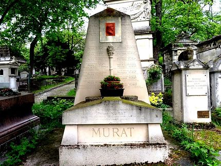 Monument à la mémoire de la famille Murat